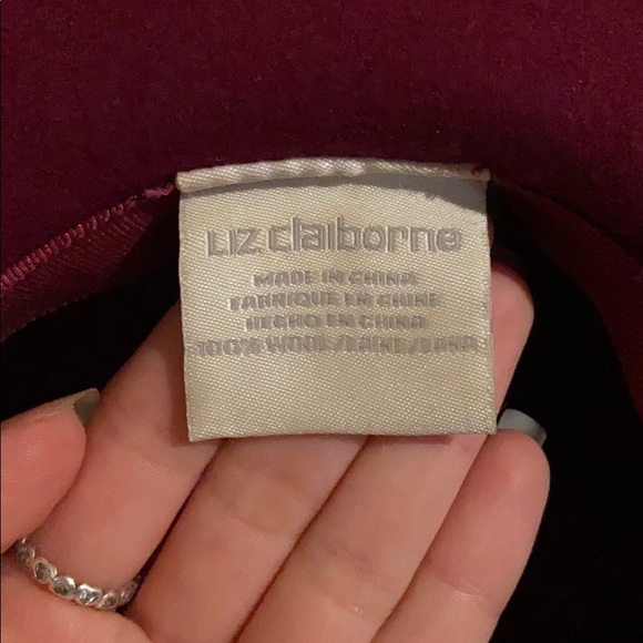 Red Liz Claiborne Bowler Hat - Picture 5 of 5